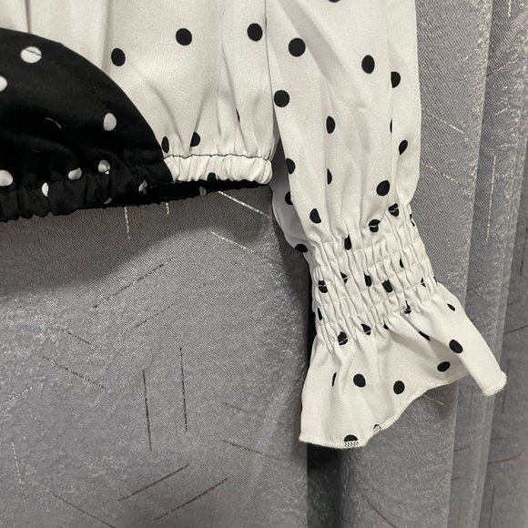 SUVIMUGA Black & White Polka Dot Asymmetrical Blouse with Ruched Sleeves - O/S - Picture 3 of 6